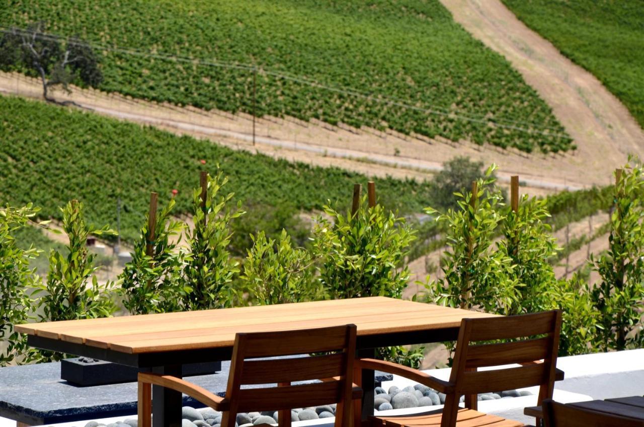 Sirena Vineyard Resort パソロブレス エクステリア 写真